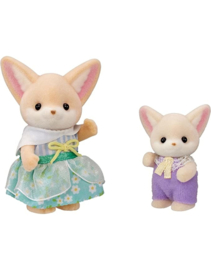 Sylvanian Familes 5698 Sunny Picnic Set -Fennec Fox Sister & Baby