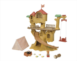 Sylvanian Familes 5668 Adventure Tree House Gift Set -Camping Edition-