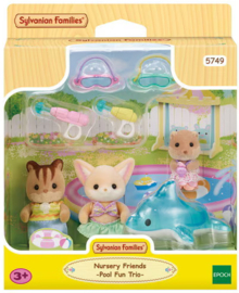 Sylvanian Families 5749 Trio peutervriendjes zwembad