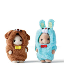 Sylvanian Familes 5596 Costume Cuties (Bunny & Puppy)