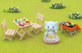 Sylvanian Familes 5640 BBQ picknick set- olifant meisje