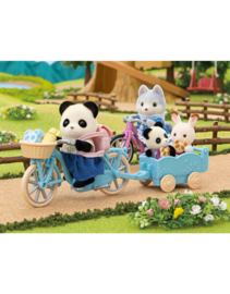 Sylvanian Familes 5652  Fiets en Schaatsset Panda meisje