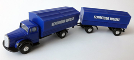 Schneider Weisse vrachtwagen