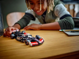 Lego 77250 MoneyGram Haas F1® Team VF-24 racewagen