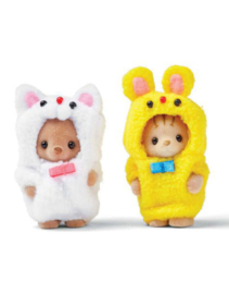 Sylvanian Familes 5597 Costume Cuties (Kitty & Cub)