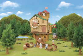 Sylvanian Familes 5668 Adventure Tree House Gift Set -Camping Edition-