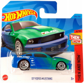 Hot Wheels 205/250 '07 Ford Mustang