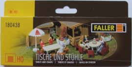 Faller 180438 Tafels en Stoelen