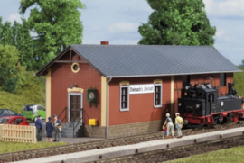 11435 Bahnhof Steinbach mit Wasserhaus