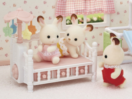 Sylvanian Familes 5534 Bed voor drieling met mobiel