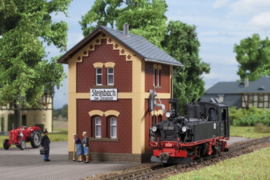 11435 Bahnhof Steinbach mit Wasserhaus