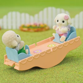 Sylvanian Families 5744 Regenboog familiebus