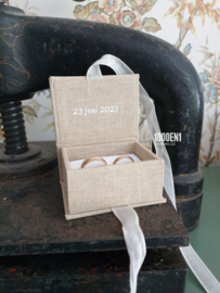 Ring box  sand linen + natural ribbon