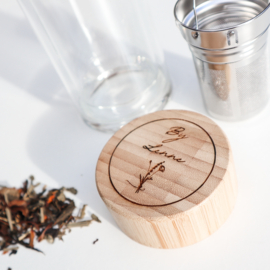 Glazen theefles gepersonaliseerd