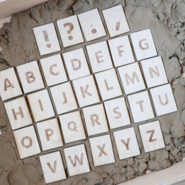 Alfabet Stempelset van Hout – Leren Spelen met Letters