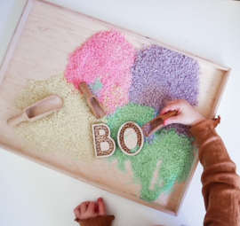 Sensory play vulvorm letter panterprint