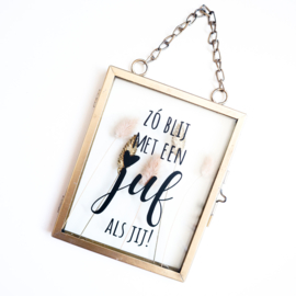 Gouden lijst met droogbloemen gepersonaliseerd