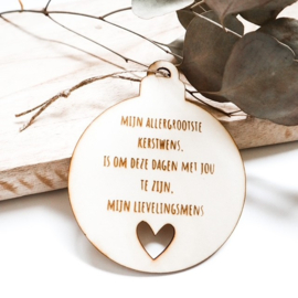 Houten kerstbal met persoonlijke tekst