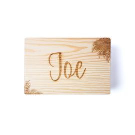 Gepersonaliseerde houten memorybox