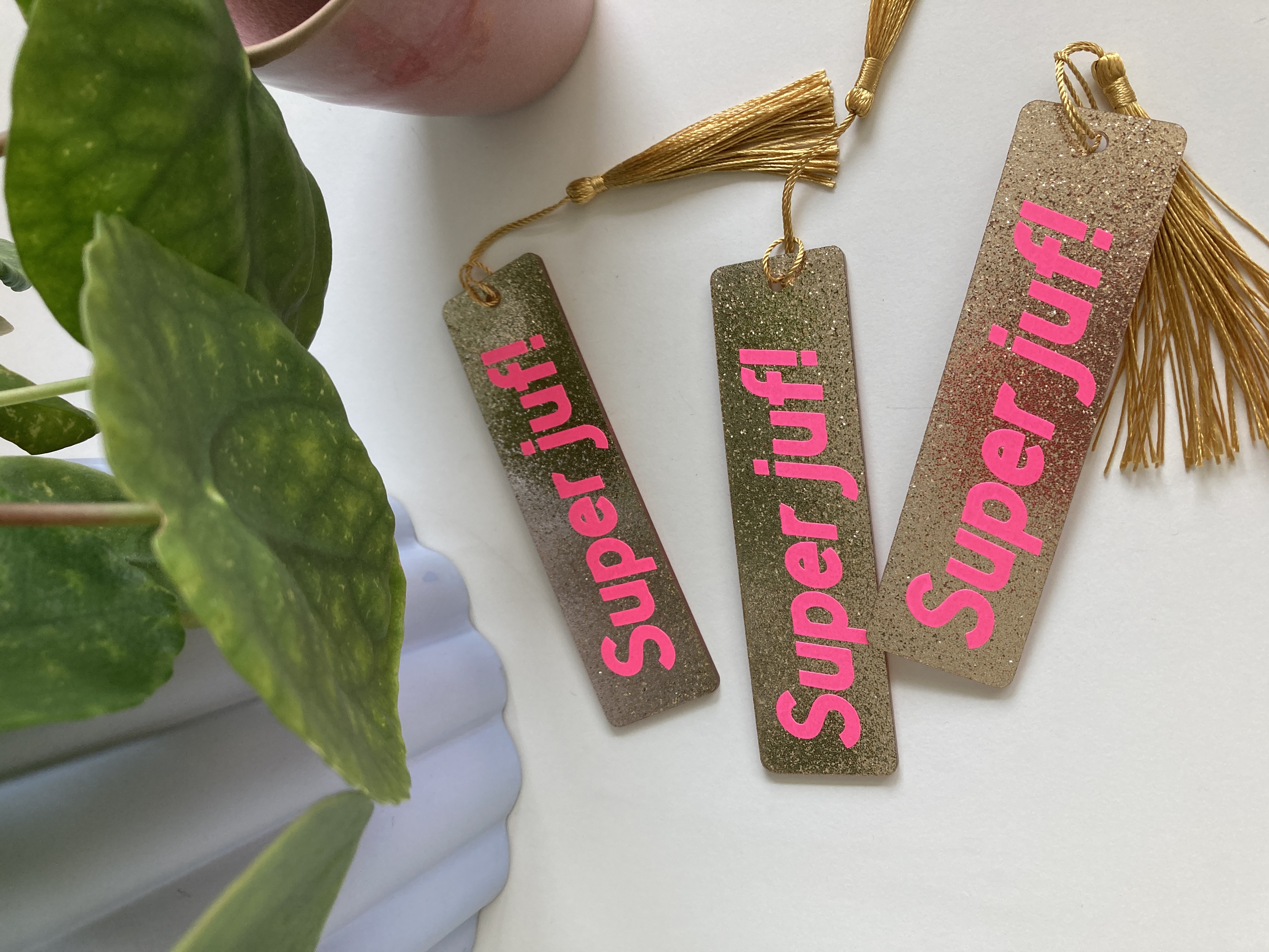Boekenlegger goud | Super juf!