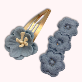 Haarspeldjes met bloem antiekblauw