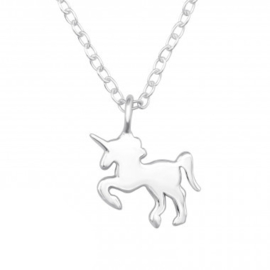 Zilveren kinderketting met unicorn hanger