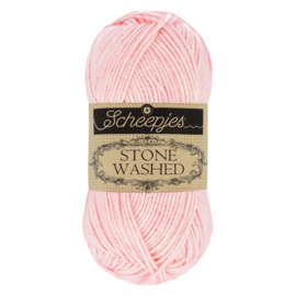 Scheepjes Stone Washed 820 - Rose Quartz