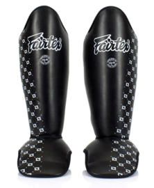 Fairtex Competition Shinguards - black