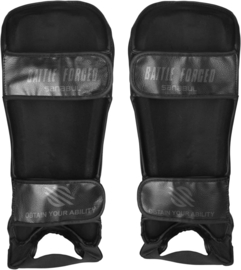 Sanabul Battle Forged Kickboxing Scheenbeschermers - zwart