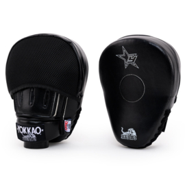 Yokkao Institution Focus Mitts - Closed Finger - black