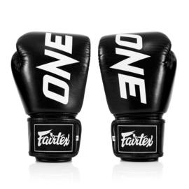 ONE Championship x Fairtex Bokshandschoenen - Leer - Zwart