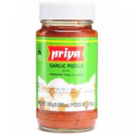 Priya garlic pickle