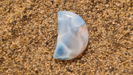 Larimar Puffy Moon No.3