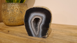 Agaat geode staand No. 16