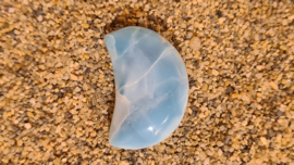 Larimar Puffy Moon No.5