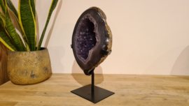 Amethist Geode op standaard No.3