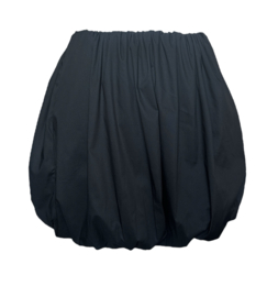 Black balloon skirt