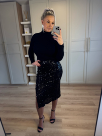Black midi glitter skirt