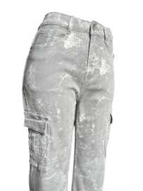 Grey/white cargo pants
