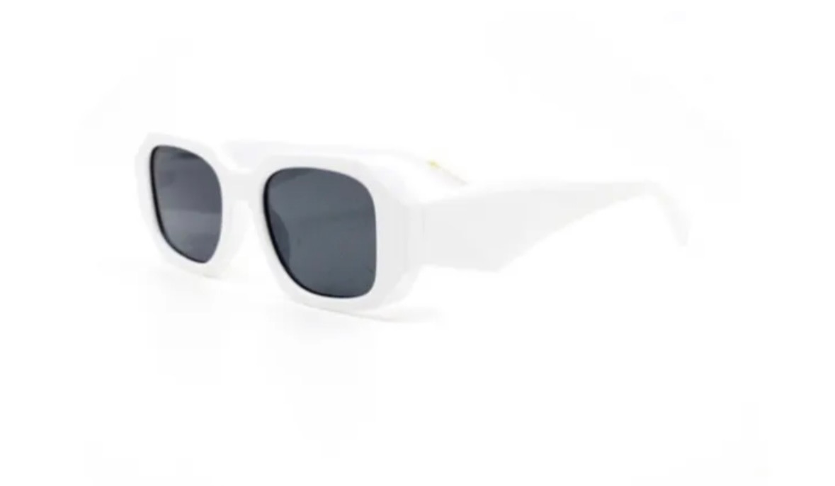 White sunnies