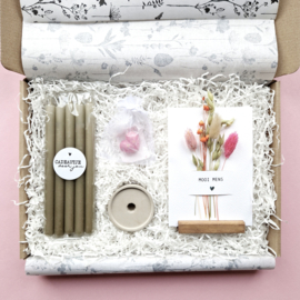 Flowerbox pink,   Brievenbusbox