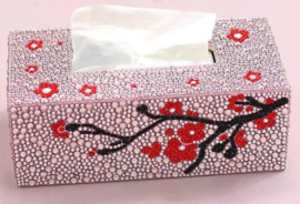 Tissue box