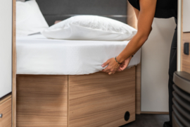Walra hoeslaken Frans bed rechts wit, antraciet en lichtgrijs