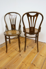 Oude caféstoelen, set van 2