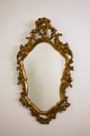 Oude chique gouden spiegel