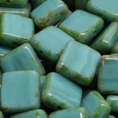 Kraal Vierkant Turquoise 10mm, 6 stuks