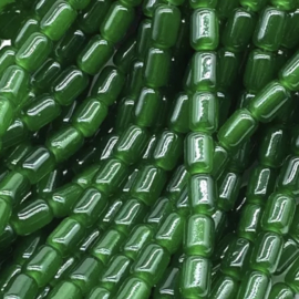 Glas kraal tube 8mm - Emerald green, 5 stuks
