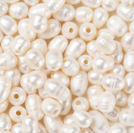 Zoetwaterparels Pearl white met groot gat, 9 x 8 mm
