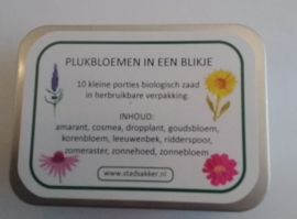 Plukbloemen in een blikje