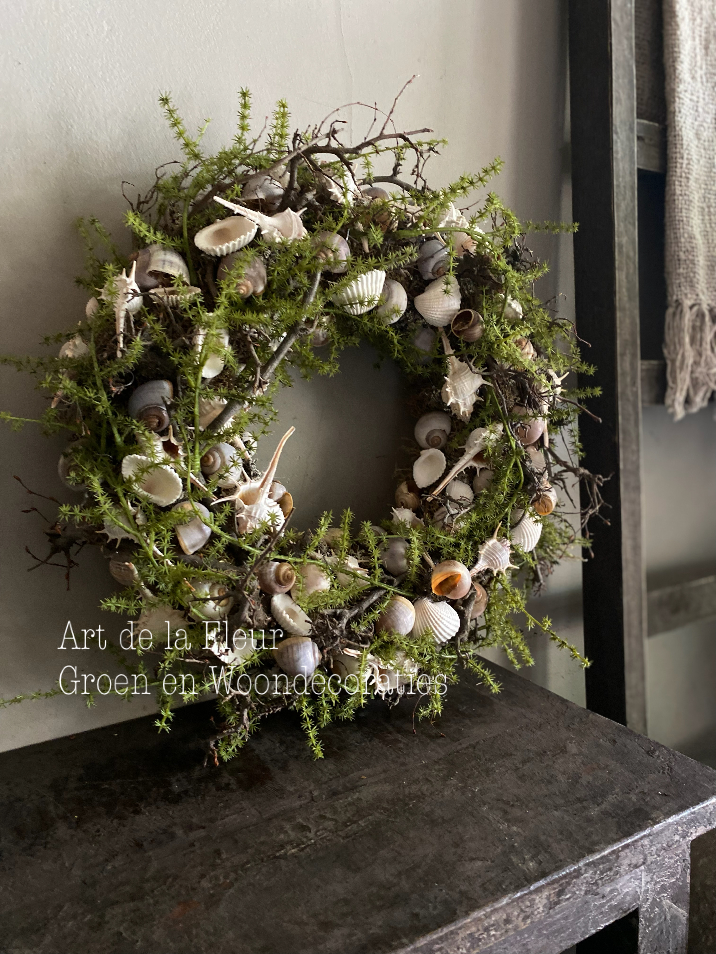 Krans met kunst Asparagus en schelpen 40 cm